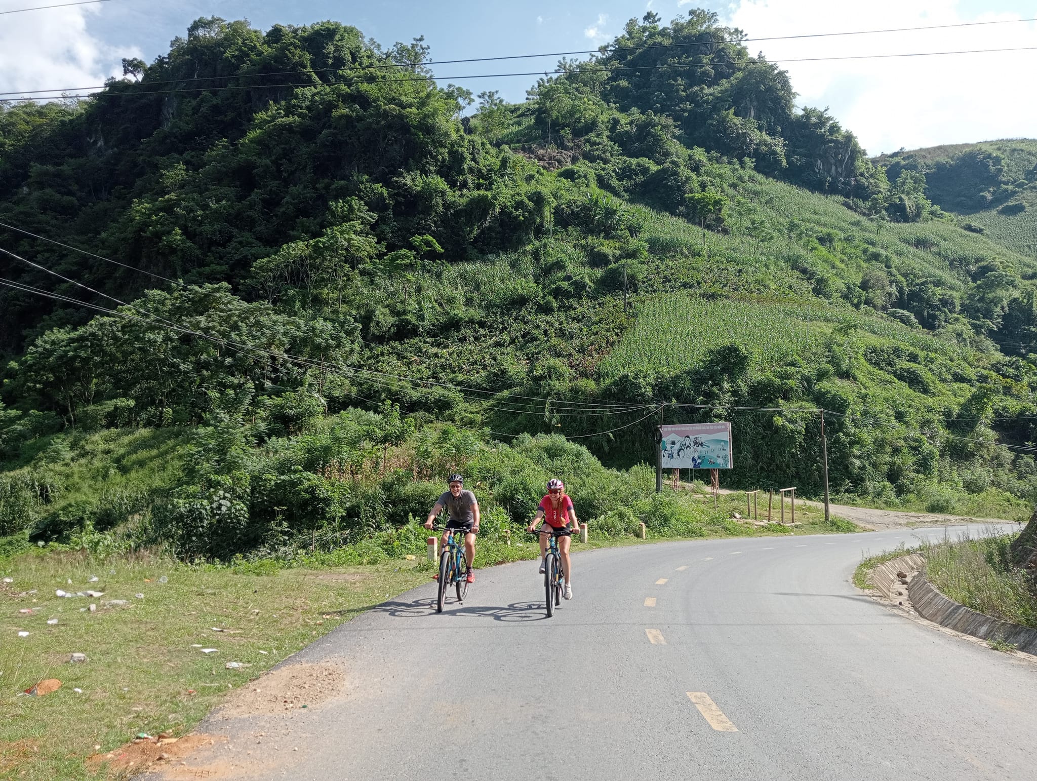 Cycling From Hanoi to Sapa via Ha Giang and Cao Bang 15 Days